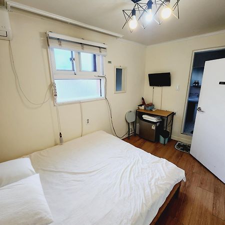 Joy Guesthouse Seoel Buitenkant foto